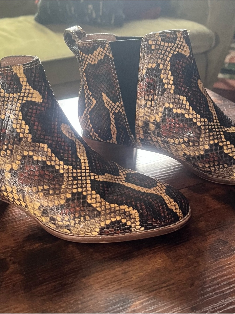 Women’s Madewell Snake-Print Chelsea Ankle Boots — Black & Tan Sz 6